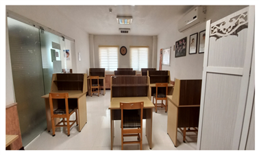 سالن مطالعه خواهران